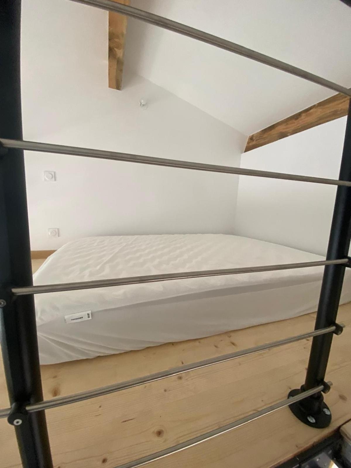 Nouvelle T2 Mezzanine Et Piscine Appartement *
